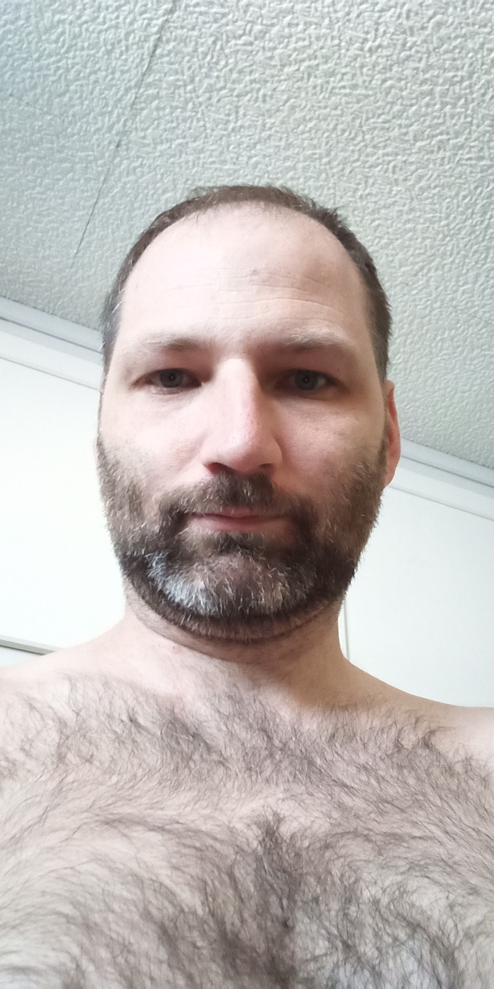 Tonio - Pecq - Hainaut | Rencontre gay